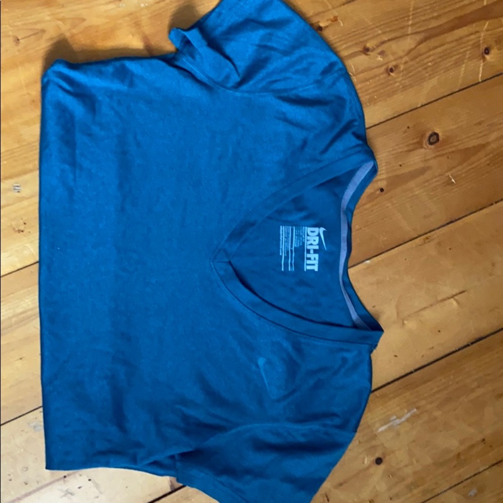nike tee